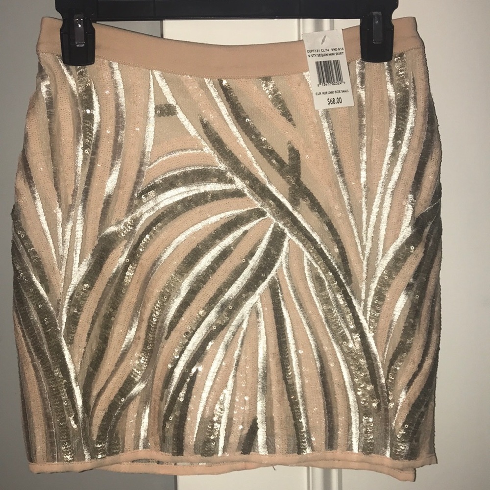 NWT Endless Rose Mini Skirt
